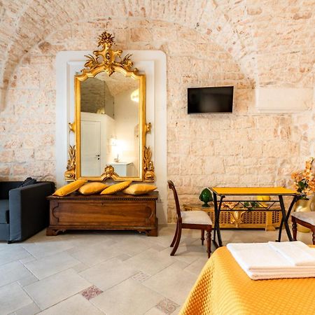 Bed and Breakfast La Pietra Del Duca Martina Franca Exterior foto