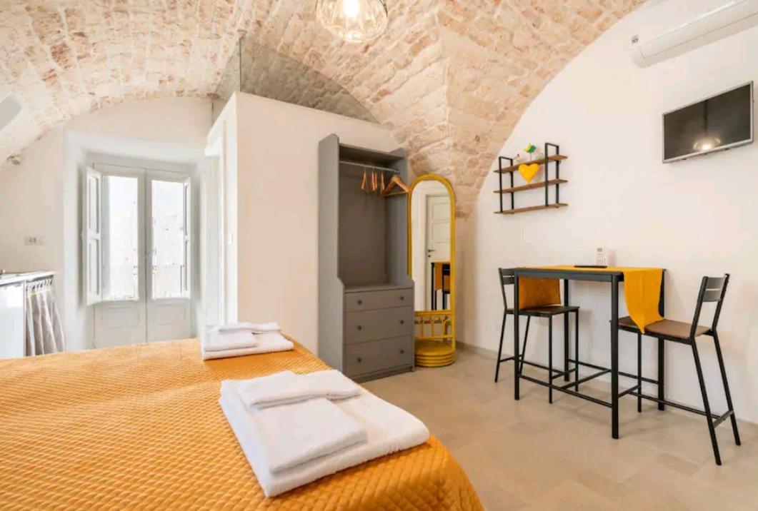 Bed and Breakfast La Pietra Del Duca Martina Franca Exterior foto
