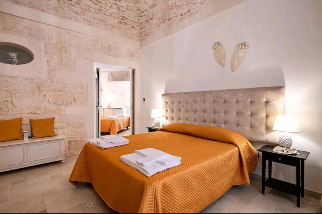 Bed and Breakfast La Pietra Del Duca Martina Franca Exterior foto